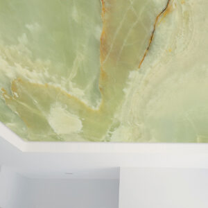 Detail_Lichtdecke_onyx_grün
