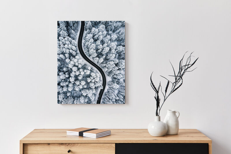 Metallbild_Straße-im-Schnee_weiß-neu Metallbild Straße im Schnee