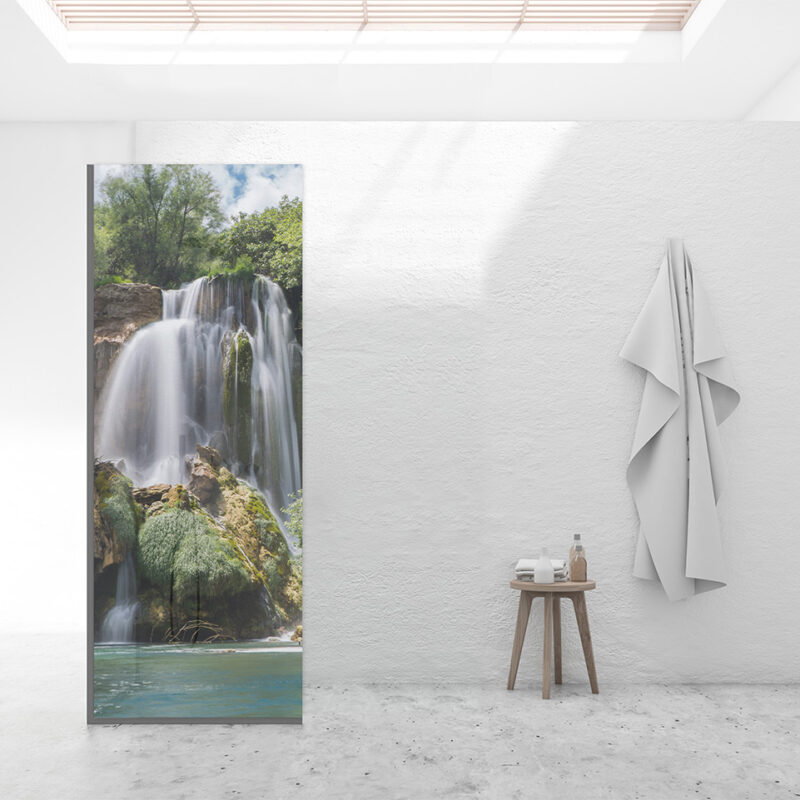 Duschtrennwand für Walk-in Duschen Fließende Kraft