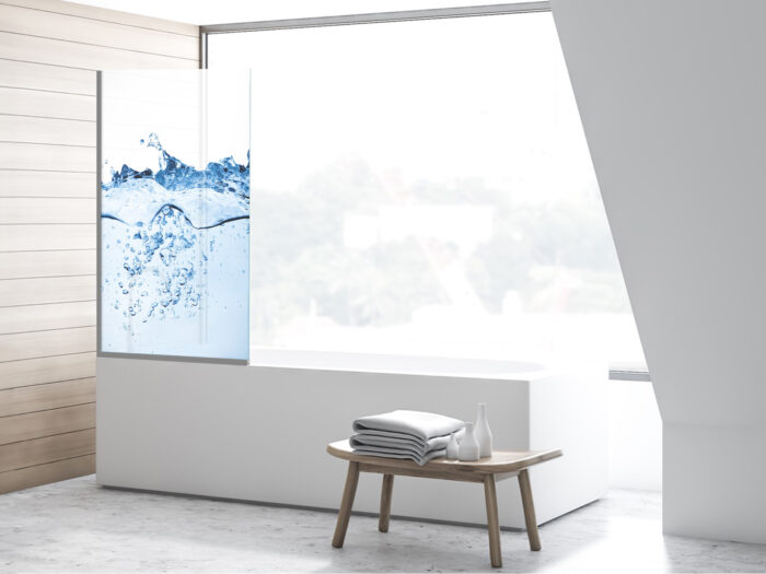Badezimmerglas_im-Wasser_80x140 Duschtrennwand für Badewannen Im Wasser