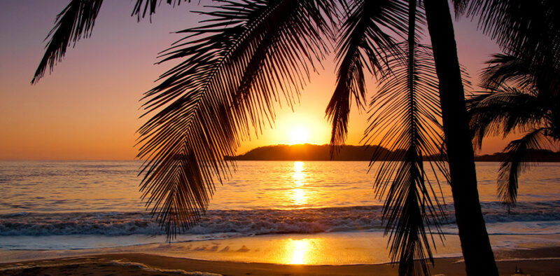 Bettkopfteil Sonnenuntergang am Strand